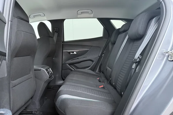 Peugeot 3008 (2021) — foto 16 van 17
