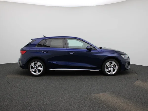 Audi A3 (2021) — foto 34 van 38