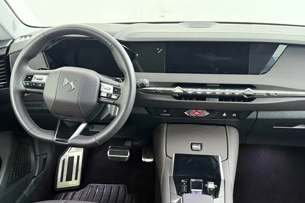 DS DS 4 (2025) — foto 13 van 29