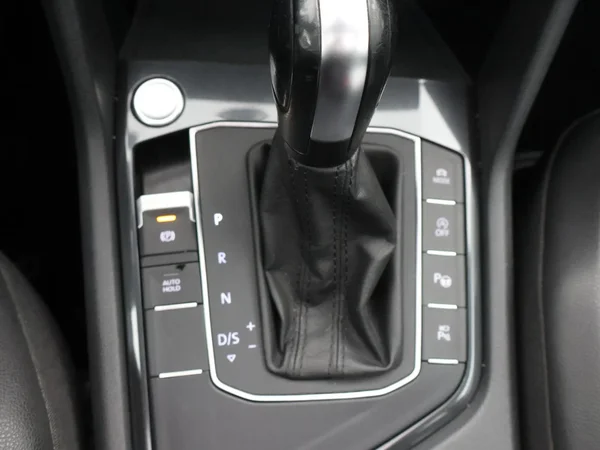 Volkswagen Tiguan Allspace (2020) — foto 18 van 30