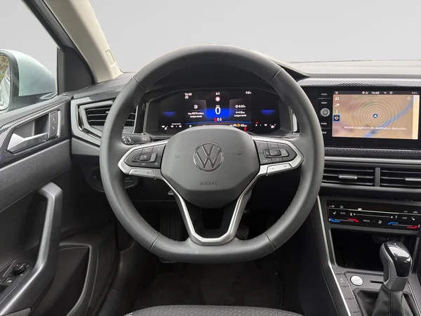 VOLKSWAGEN Taigo (2025) — foto 2 van 18