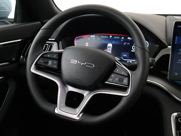 BYD Seal U (2025) — foto 15 van 34