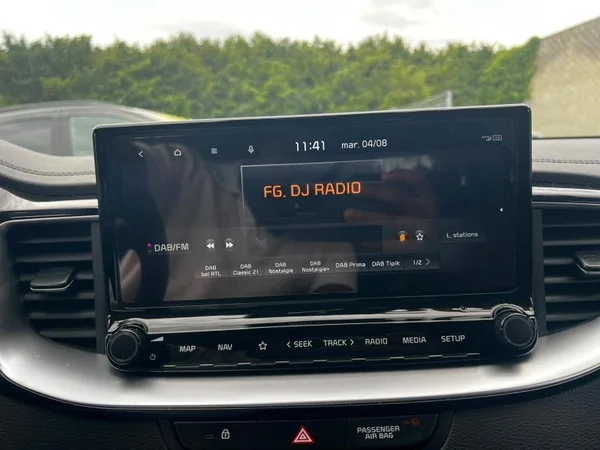KIA XCeed (2023) — foto 15 van 27