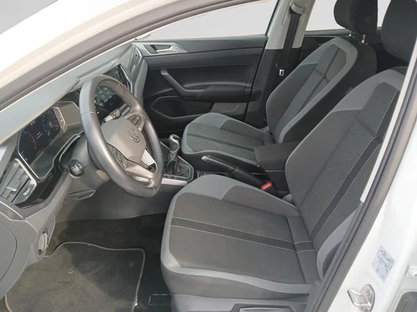 VOLKSWAGEN Polo (2022) — foto 5 van 19