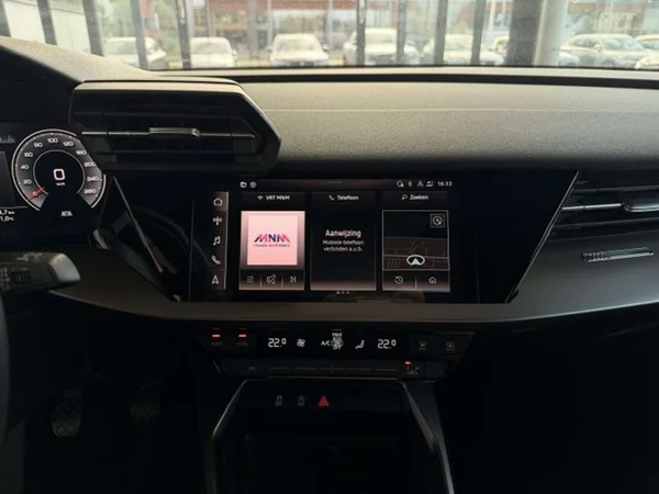 Audi A3 (2022) — foto 9 van 21