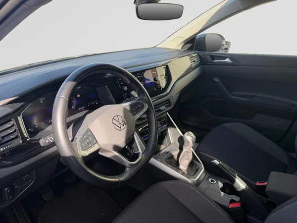 VOLKSWAGEN Taigo (2023) — foto 17 van 21