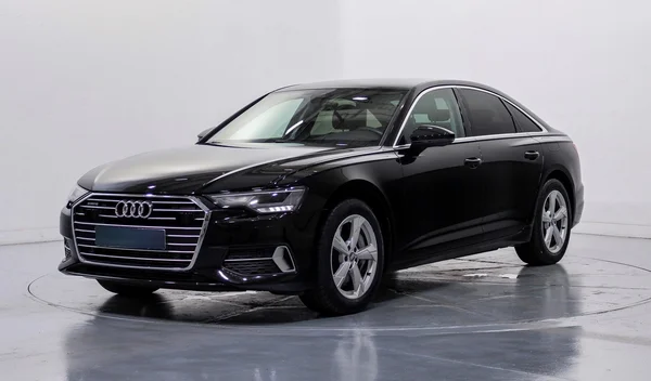Audi A6 PHEV (2021) — foto 1 van 51
