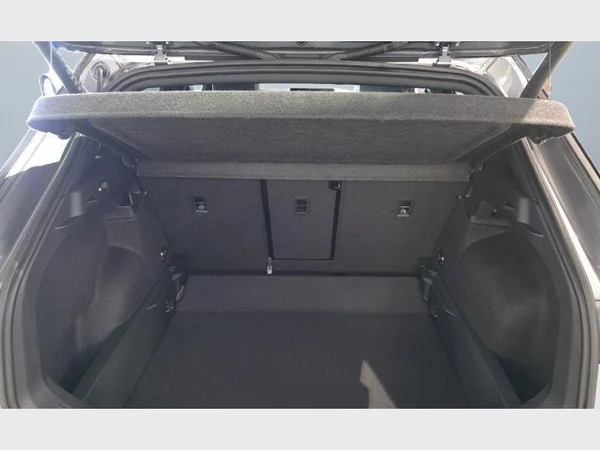 VOLKSWAGEN T-Roc (2026) — foto 16 van 25