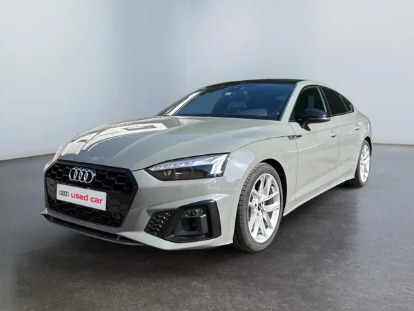 AUDI A5 Sportback (2021) — foto 1 van 39