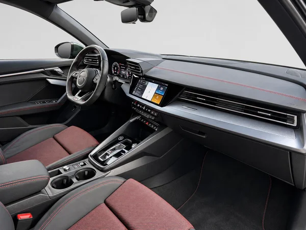AUDI A3 Sportback (2025) — foto 12 van 16