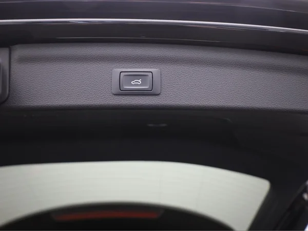 AUDI Q3 (2021) — foto 3 van 24