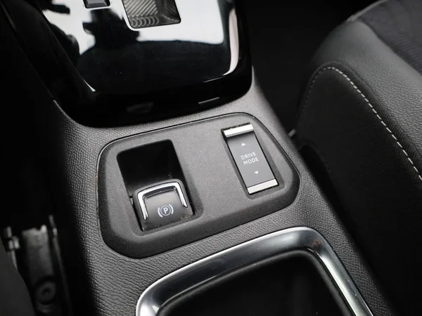 Opel Corsa (2022) — foto 19 van 36