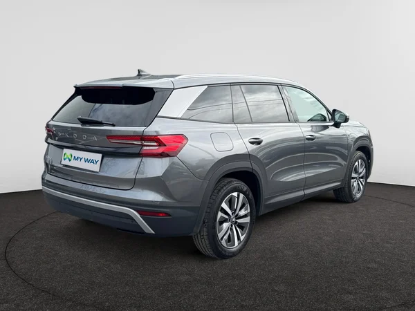 SKODA Kodiaq (2025) — foto 6 van 24