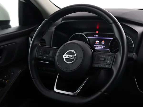 NISSAN Qashqai (2022) — foto 13 van 29