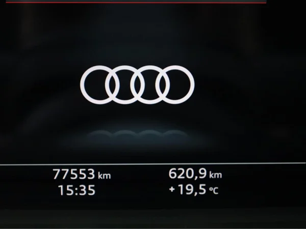 AUDI Q3 PHEV (2023) — foto 10 van 25