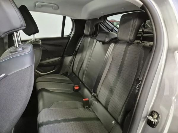 Peugeot 208 (2024) — foto 3 van 22