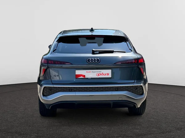 AUDI Q3 Sportback (2026) — foto 9 van 16