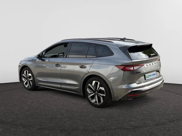 SKODA Enyaq (2025) — foto 19 van 22