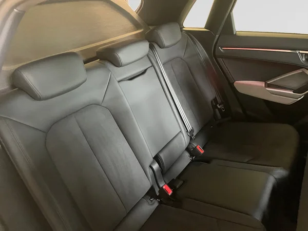 AUDI Q3 (2024) — foto 9 van 21