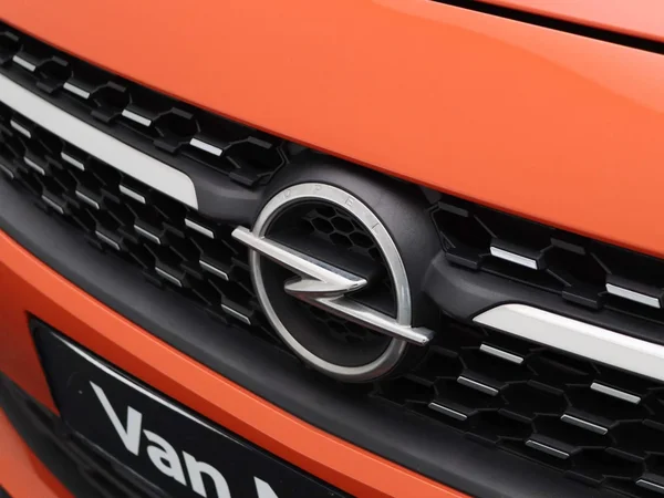 Opel Corsa-e (2022) — foto 28 van 37