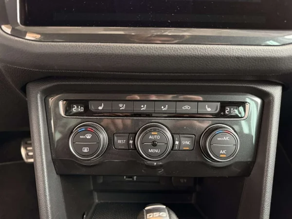 Volkswagen Tiguan (2019) — foto 6 van 22