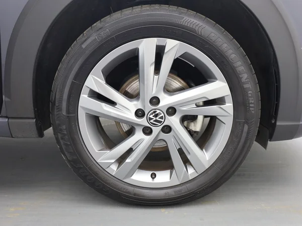 VOLKSWAGEN Taigo (2024) — foto 10 van 19