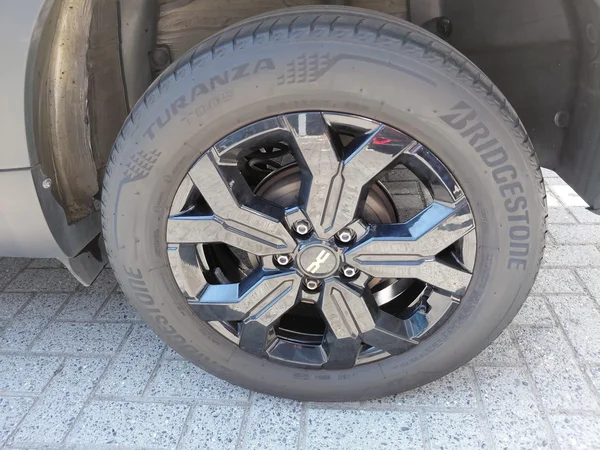 Dacia Duster (2024) — foto 5 van 18