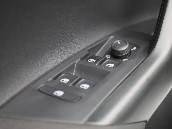 Volkswagen Polo (2024) — foto 21 van 37