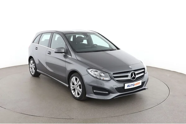 Mercedes-Benz B-Klasse (2016) — foto 14 van 16