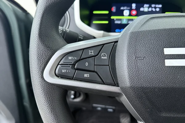 Dacia SPRING (2025) — foto 4 van 15