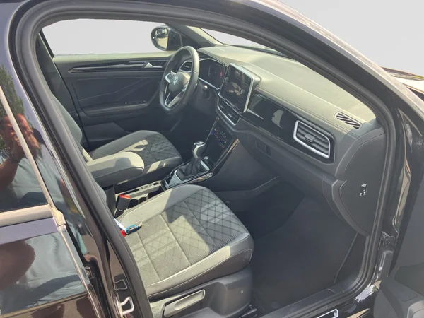 VOLKSWAGEN T-Roc (2025) — foto 3 van 25