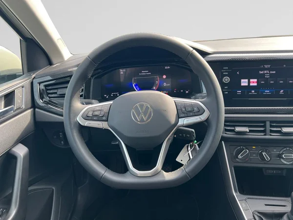 VOLKSWAGEN Polo (2025) — foto 15 van 18