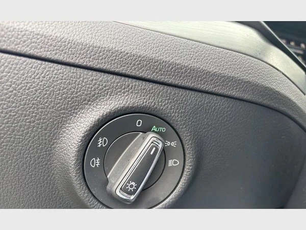 Skoda Superb (2018) — foto 14 van 27
