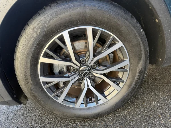 VOLKSWAGEN Tiguan (2022) — foto 15 van 22