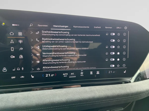 AUDI A6 Avant e-tron (2025) — foto 6 van 24