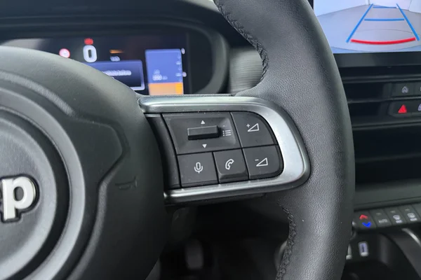 Jeep Avenger (2025) — foto 7 van 17