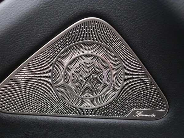 Mercedes-Benz S-Klasse (2024) — foto 15 van 38
