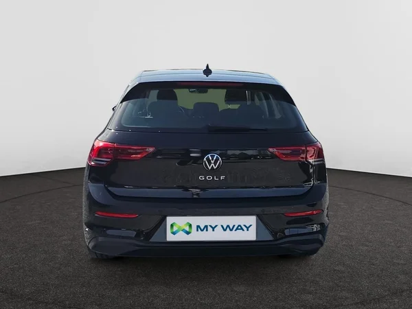 VOLKSWAGEN Golf VIII (2023) — foto 19 van 24