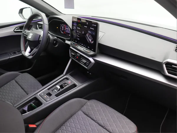 SEAT Leon (2025) — foto 9 van 15
