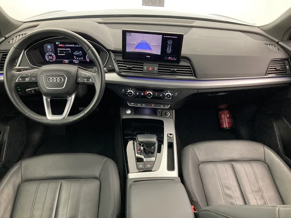 AUDI Q5 (2022) — foto 8 van 36