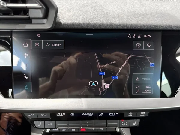 Audi S3 (2021) — foto 9 van 21