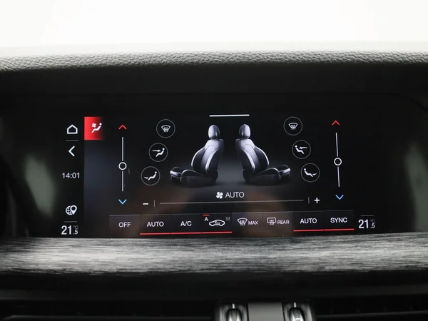 Alfa Romeo Stelvio (2022) — foto 14 van 44