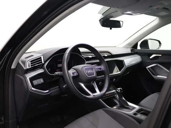 AUDI Q3 Sportback (2024) — foto 7 van 19