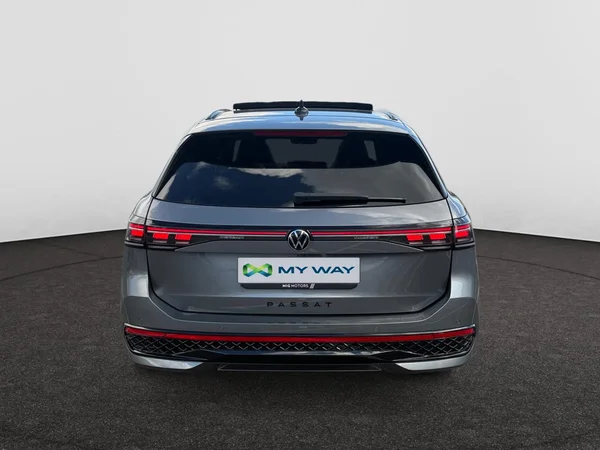 VOLKSWAGEN Passat Variant eHybrid (PHEV) (2025) — foto 25 van 25
