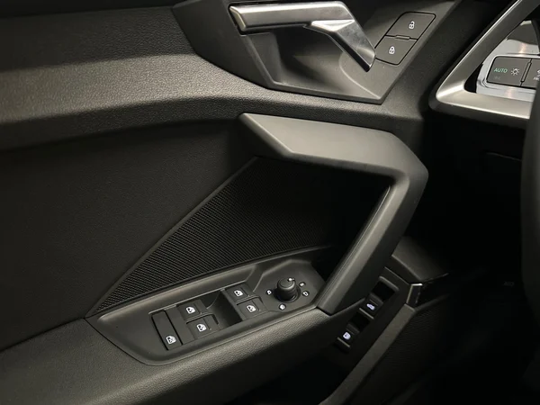 AUDI A3 Sportback PHEV (2025) — foto 11 van 19