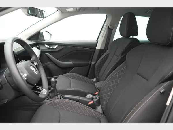 SKODA Scala (2024) — foto 11 van 25