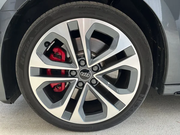 AUDI A3 Sportback PHEV (2025) — foto 5 van 24