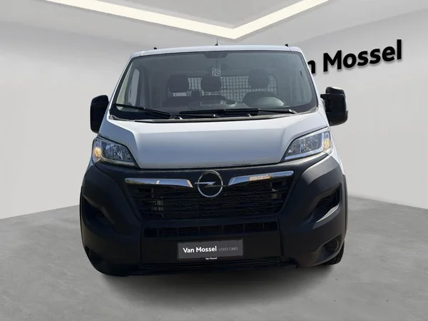 Opel Movano (2025) — foto 10 van 17