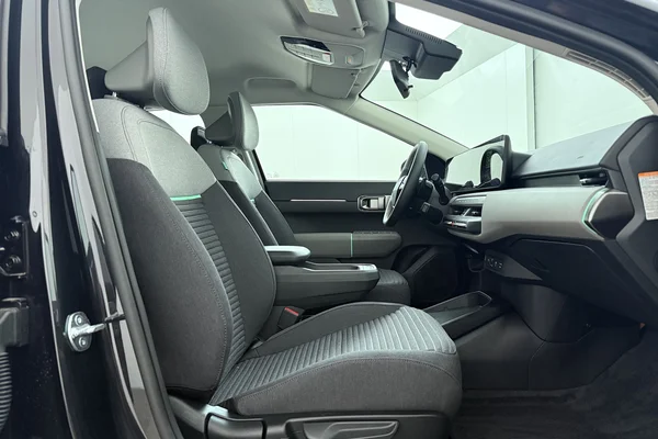Kia EV4 (2026) — foto 17 van 19