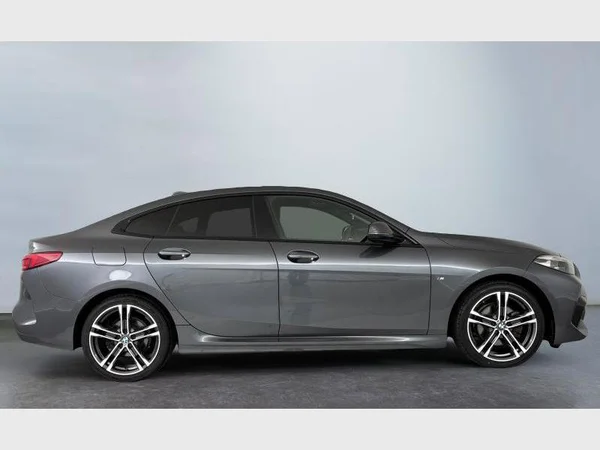 BMW 2 Gran Coupé (2020) — foto 9 van 15
